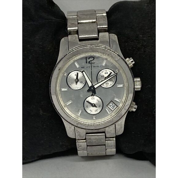 Michael Kors Runway MK5428 Women Stainless Steel Analog Dial Quartz Watch WO687 - Picture 3 of 12